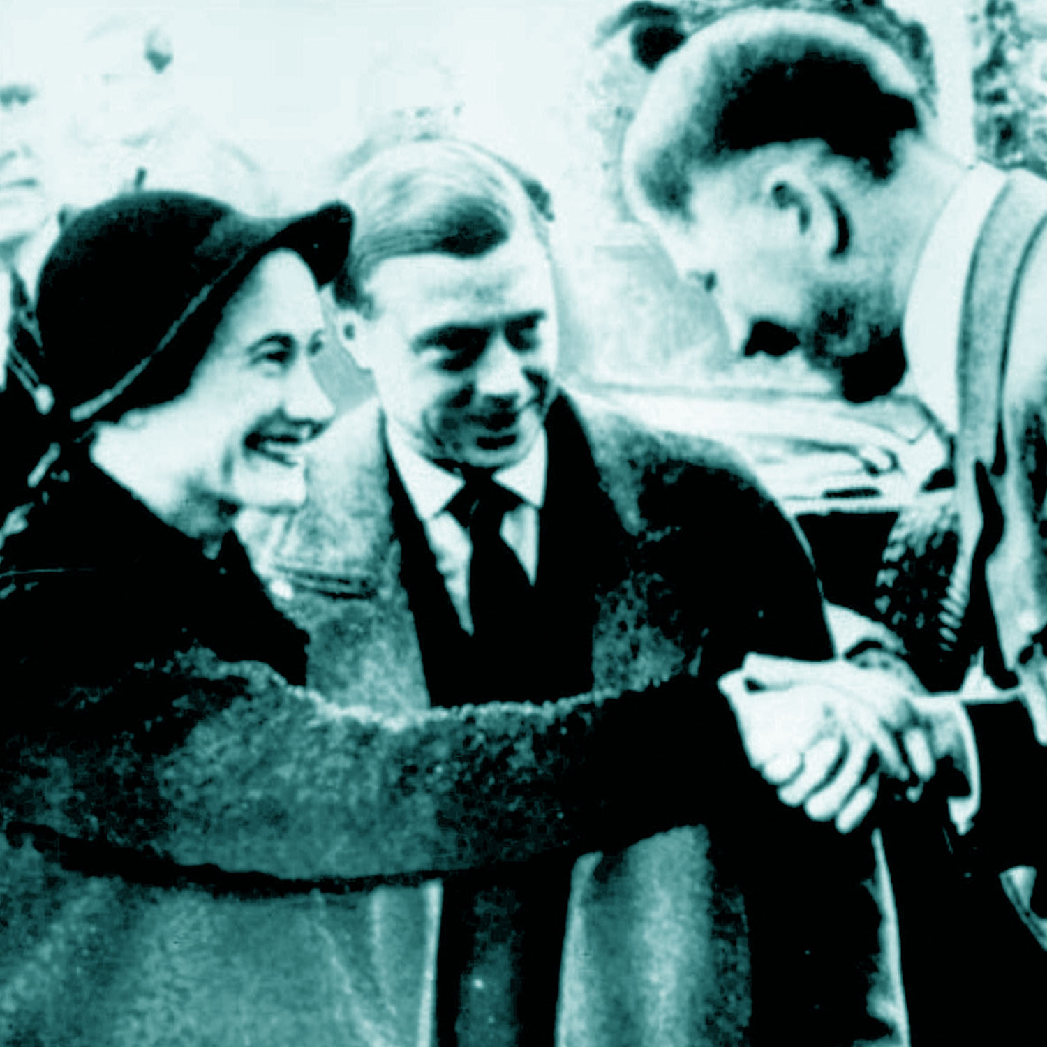 Were the Duke of Windsor and Adolf Hitler friends?