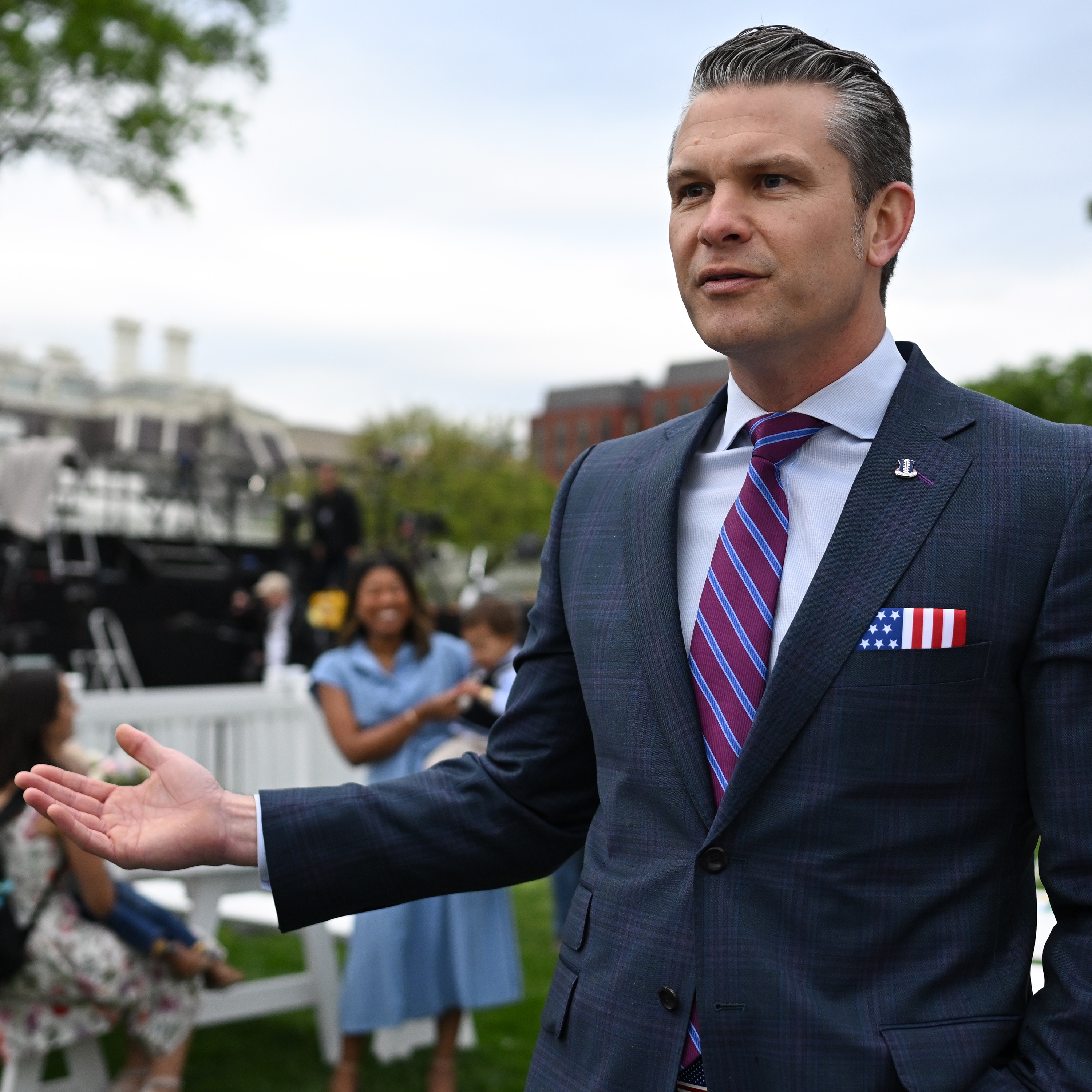 Hegseth in turmoil, Trump’s sinking polls