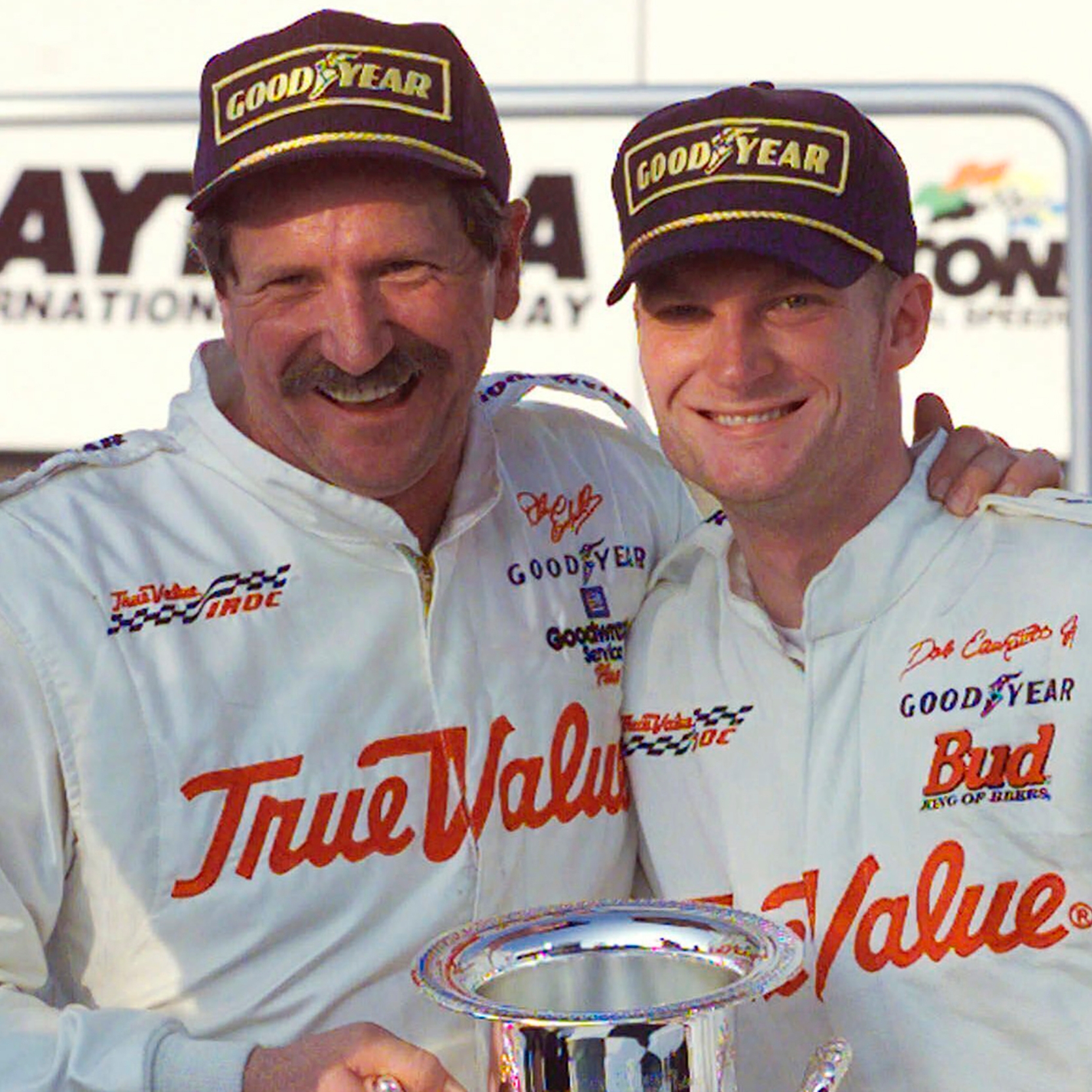 Deep Reads: Chasing ghosts with Dale Earnhardt Jr.