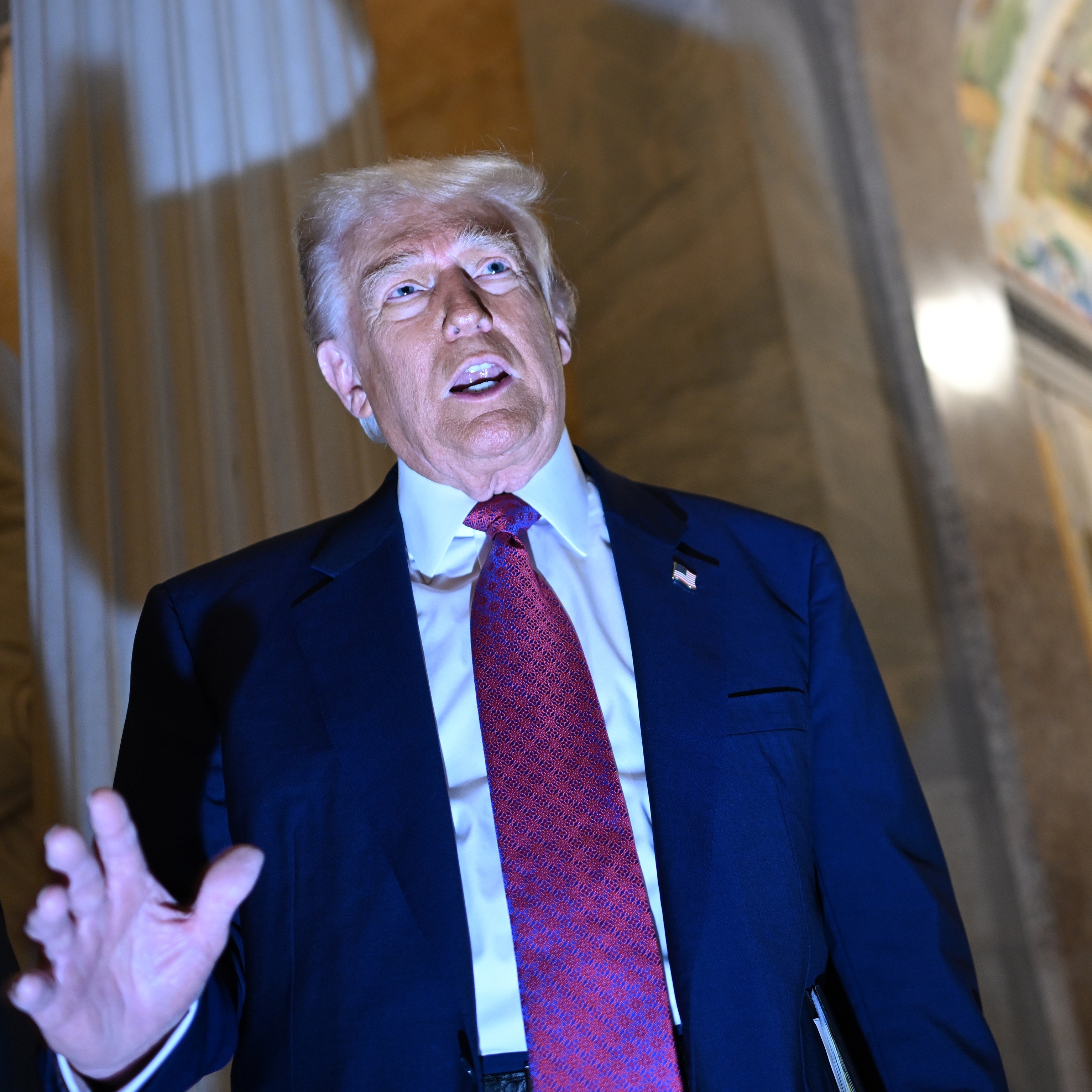 Trump keeps trying — and failing — to move on from Epstein